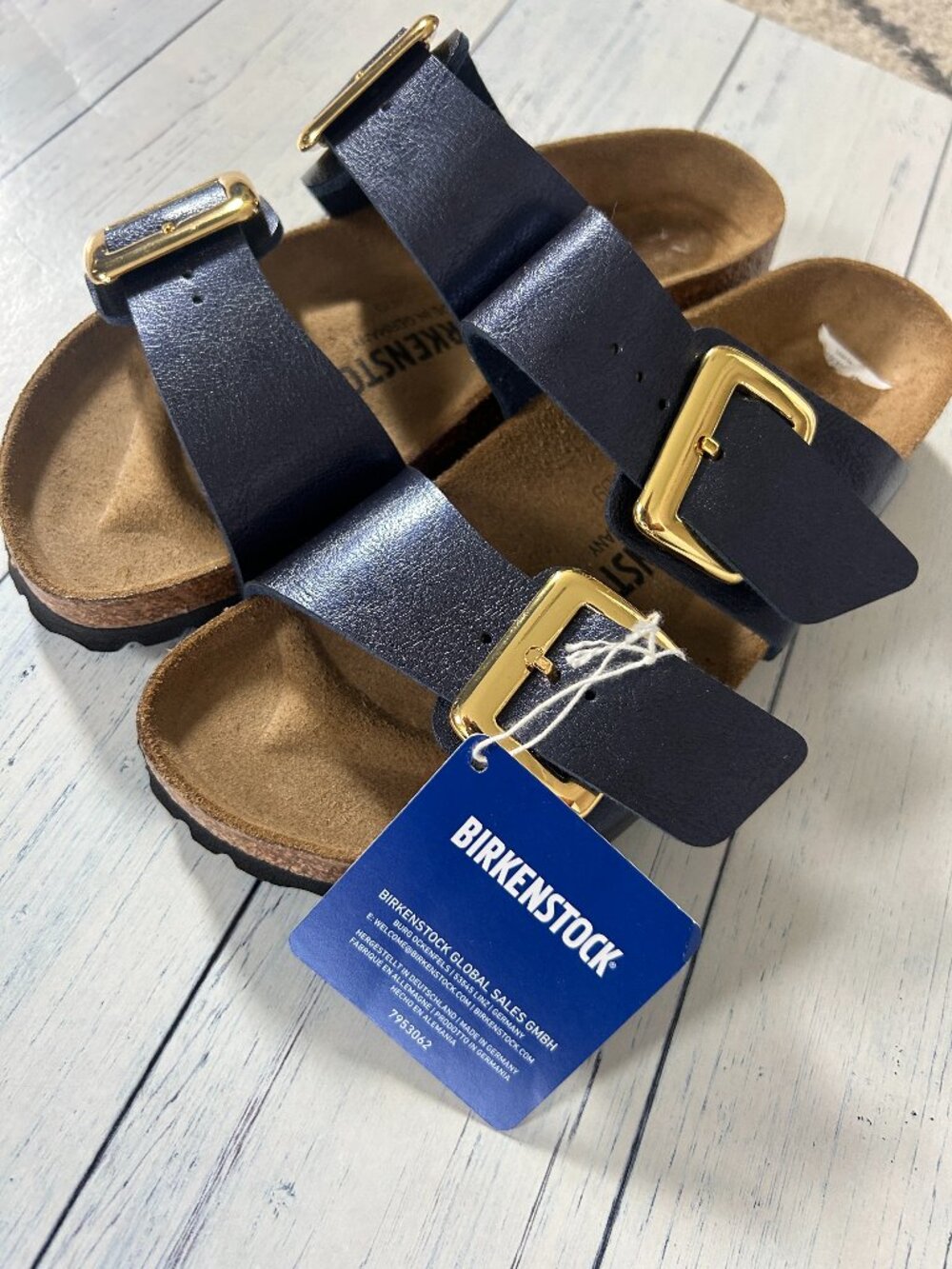 new  BIRKENSTOCK ARIZONA big buckle leather sandals ladies 7 (38)